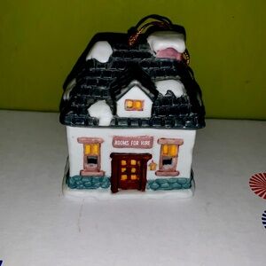 🎄🎅🎁VINTAGE DICKENS VILLAGE BELL LIGHTS ORNAMENT ROOMS FOR HIRE 🌲🎅🎁